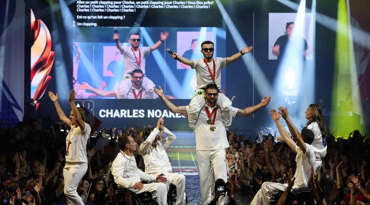 Les parabadistes en fête au Club France