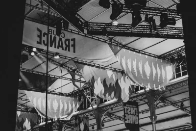 Grande Halle Club France N&B